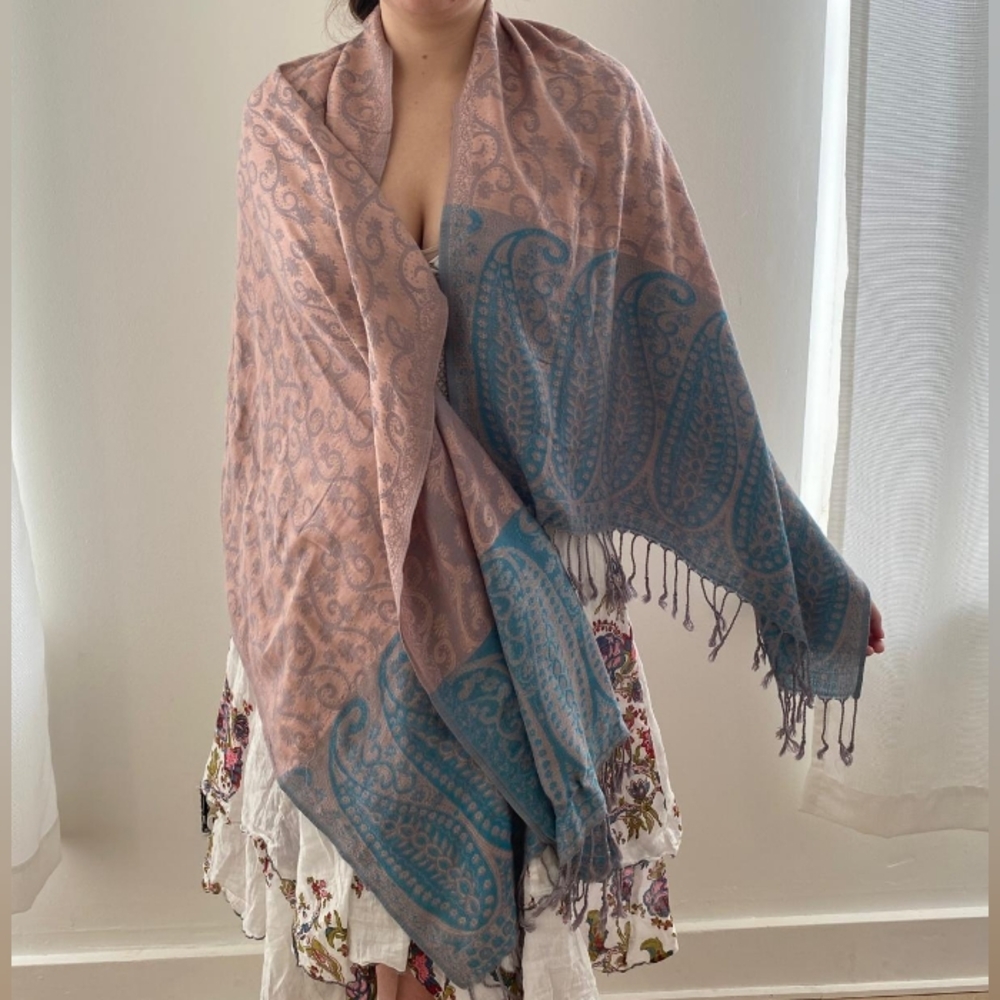 100% Pashmina Paisley Patterned Shawl in Pink and Blue Scarf